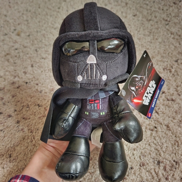 Star wars Darth Vader plush - 2022 new with tags - Picture 5 of 7